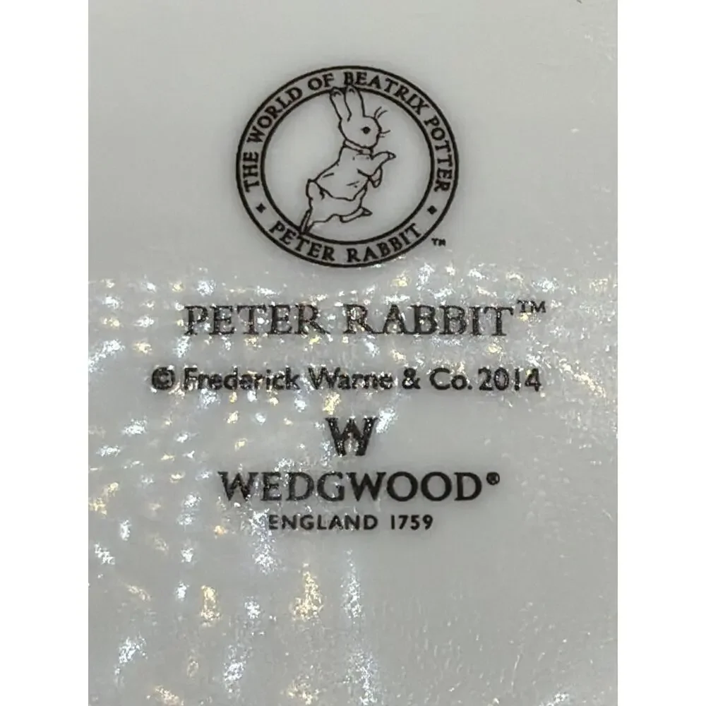 Wedgwood Peter Rabbit Bowl 2014 Mr McGregor Beatrix Potter 6” Nursery Dish